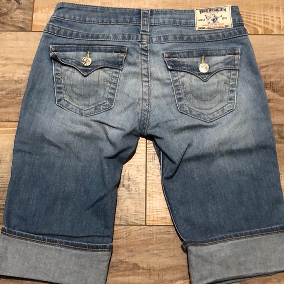 True Religion Bermuda Shorts - Picture 4 of 6